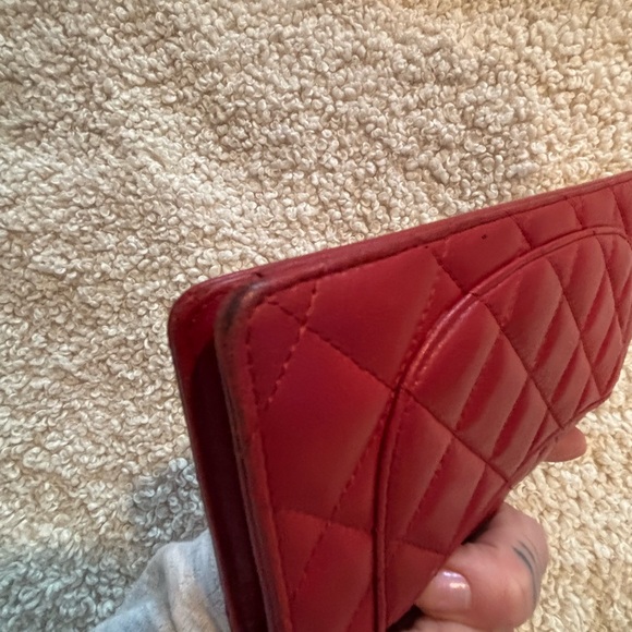 CHANEL Quilted Red Wallet - Picture 14 of 16